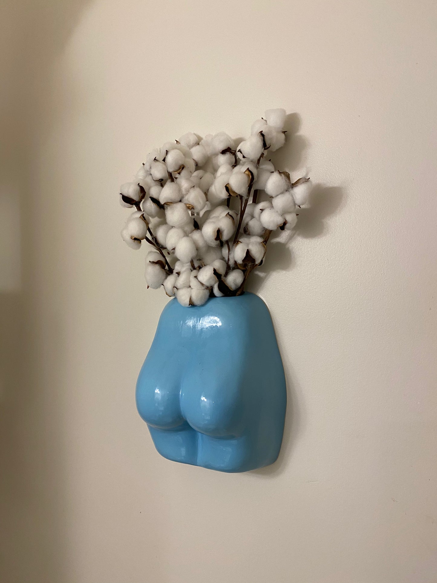 Hanging Butt Vase