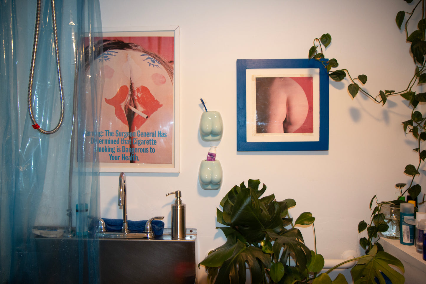 ceramic-wall-mount-toothbrush-holder-bathroom-accessories